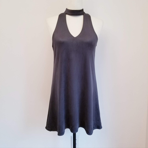 OLIVACEOUS - Picture 1 of 6